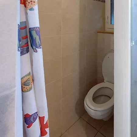 1 Bedroom In * Sanary-sur-Mer